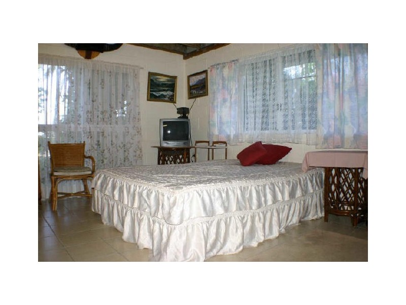 7 Coral Sea Drive, Mossman QLD 4873