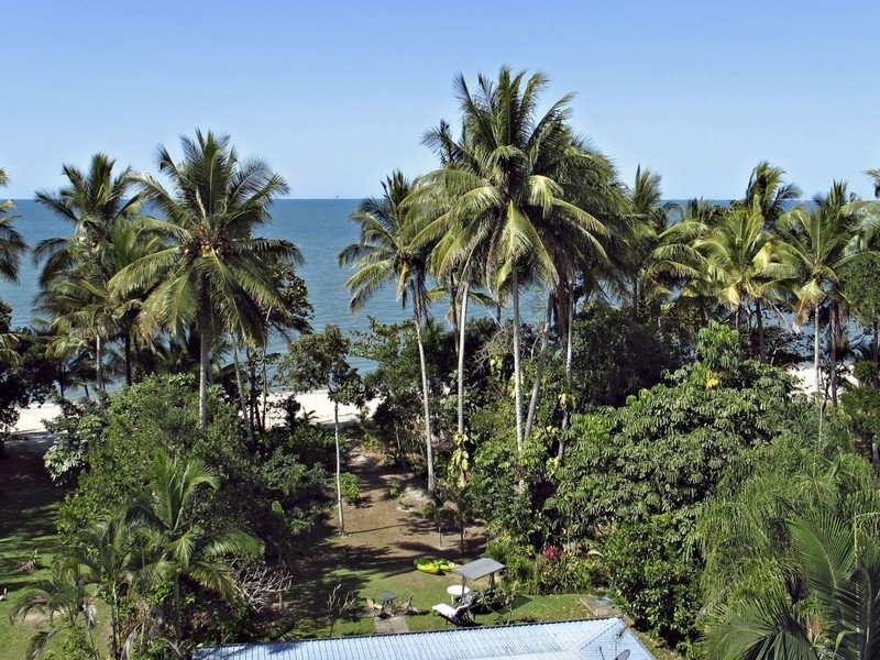 Port Douglas QLD 4877