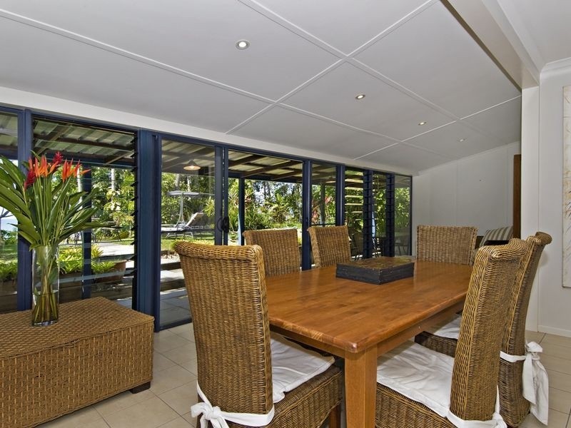 Port Douglas QLD 4877