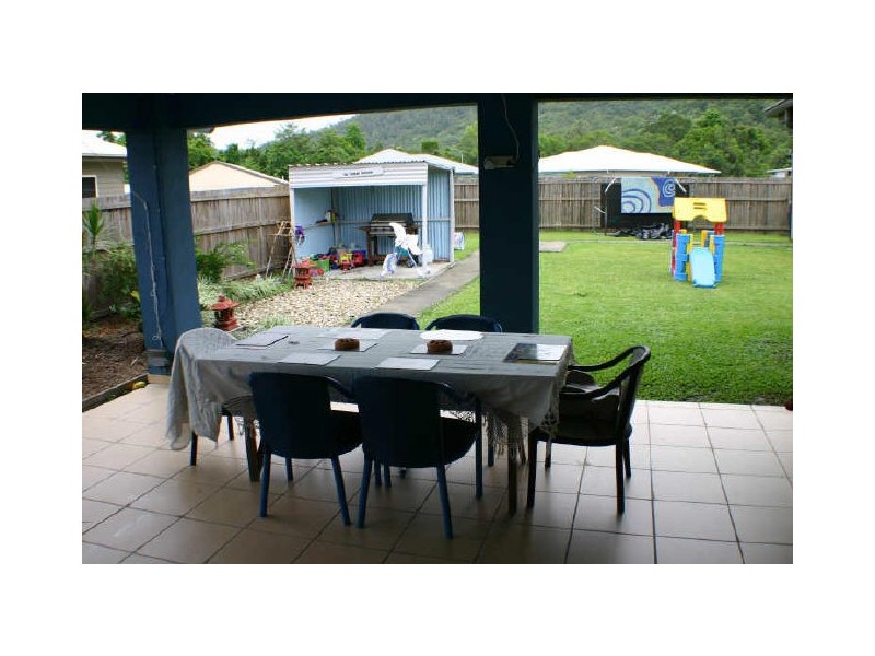 4 Satinash Street, Mossman QLD 4873