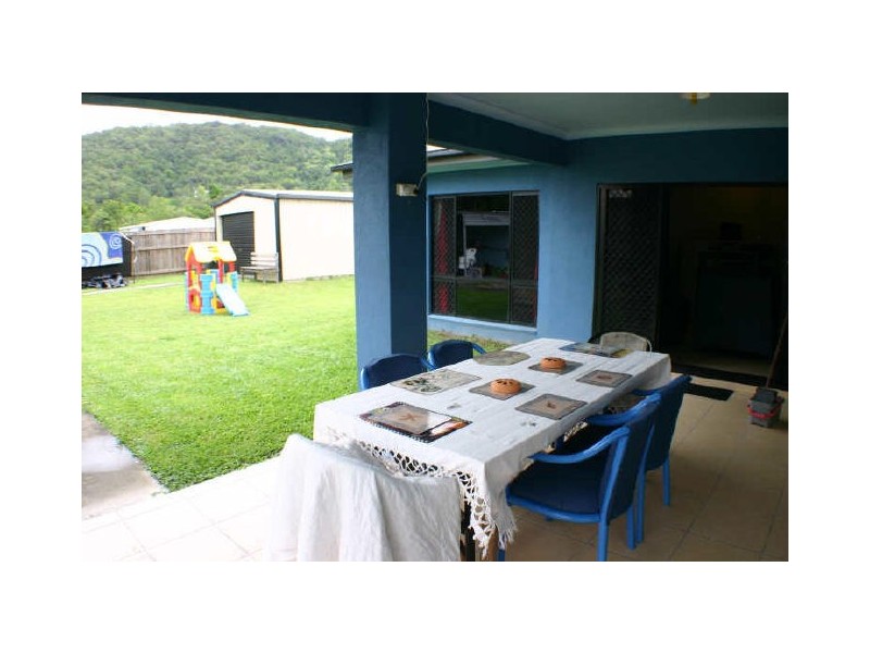 4 Satinash Street, Mossman QLD 4873