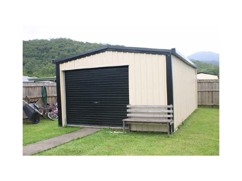 4 Satinash Street, Mossman QLD 4873