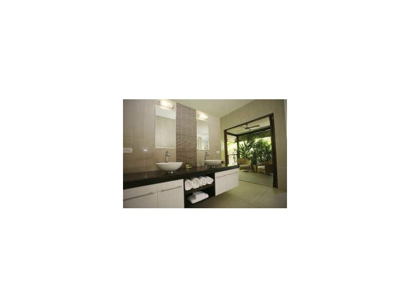 Port Douglas QLD 4877