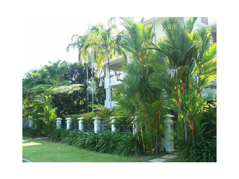 2 Shalimar Apartments, Port Douglas QLD 4877