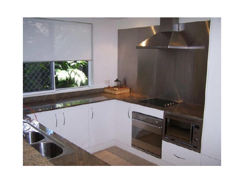 2 Shalimar Apartments, Port Douglas QLD 4877