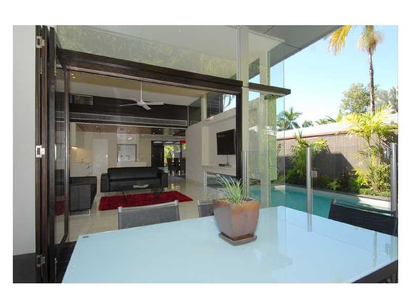 Port Douglas QLD 4877