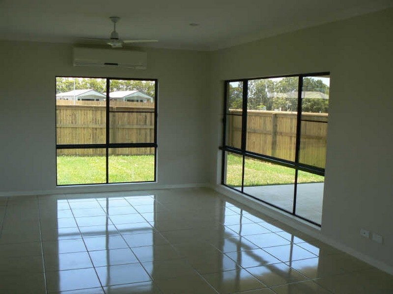 34 Yidi Close, Cooya Beach QLD 4873