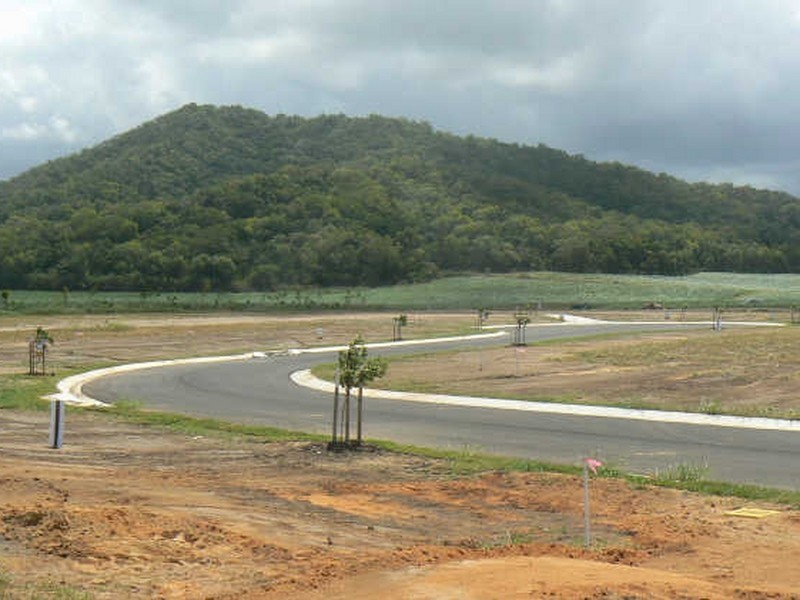 Cooya Beach QLD 4873