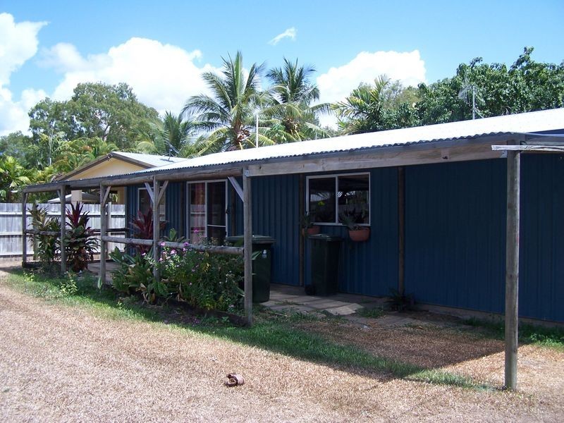 5 Palm Street, Cooya Beach QLD 4873