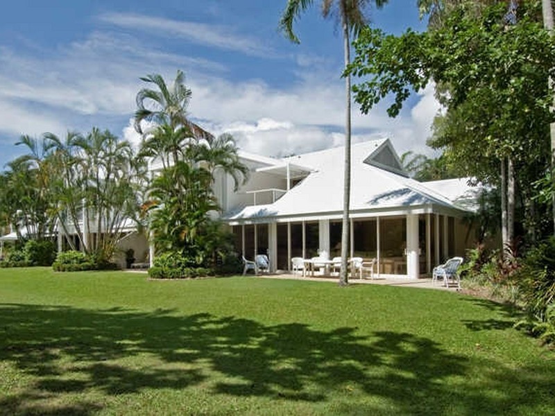 Port Douglas QLD 4877