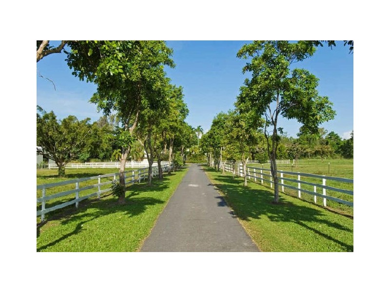 26 Sherrington Road, Port Douglas QLD 4877