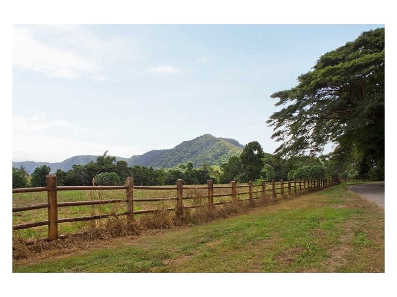 Port Douglas QLD 4877