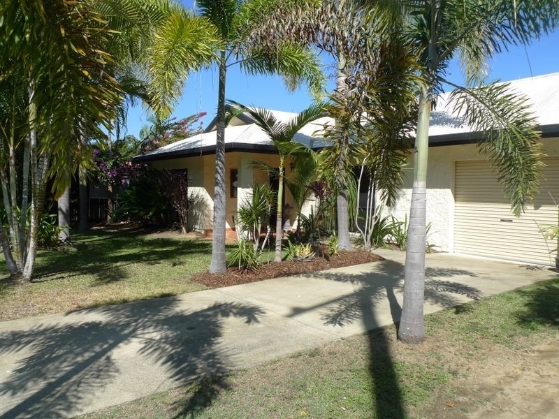 Cooya Beach QLD 4873