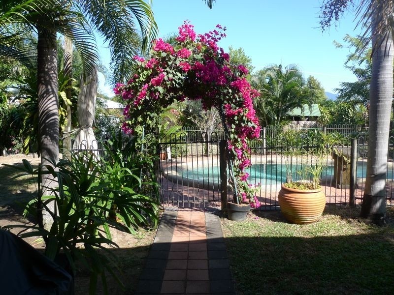 Cooya Beach QLD 4873