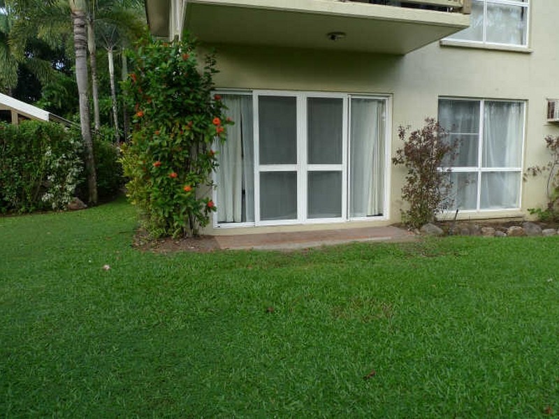 Port Douglas QLD 4877