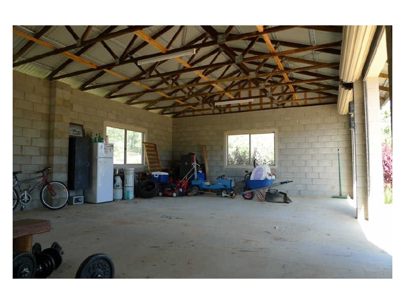 107 Mclean Bridge Road, Julatten QLD 4871