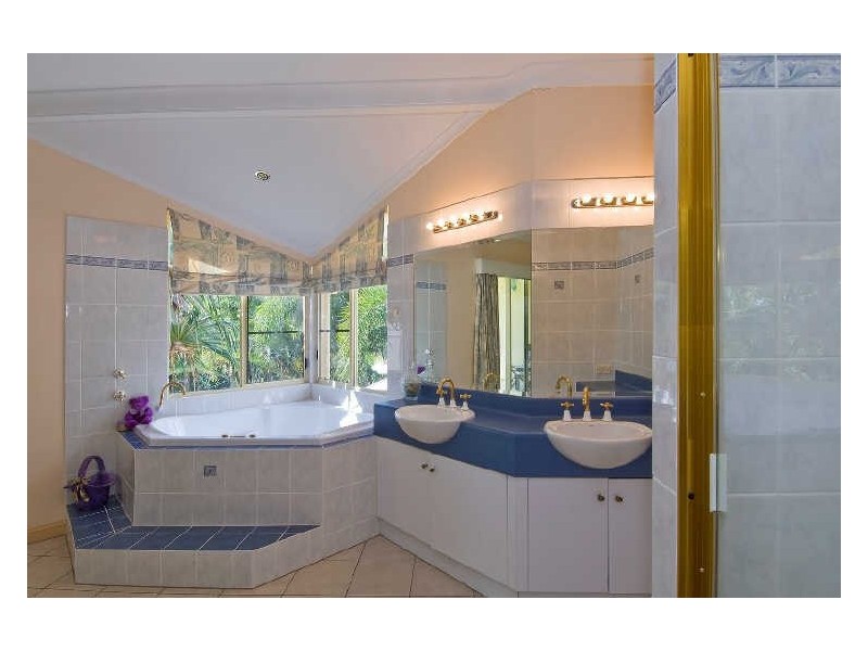 11 Ruby Close, Port Douglas QLD 4877