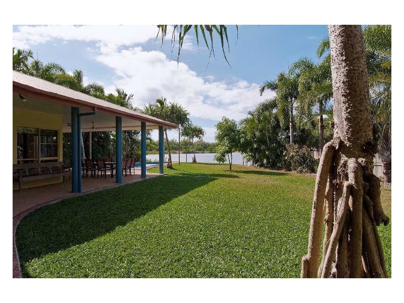 11 Ruby Close, Port Douglas QLD 4877