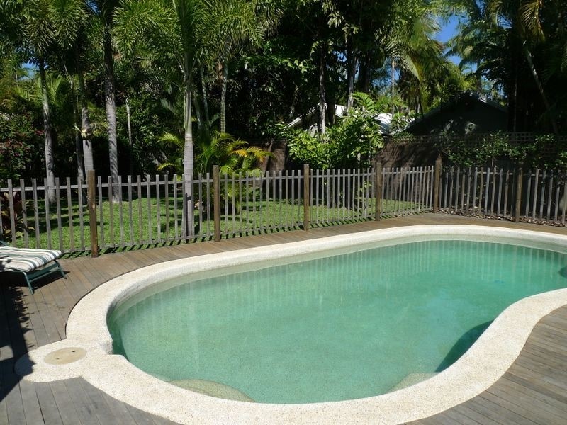Port Douglas QLD 4877