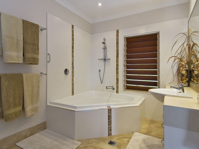 115 Mclean Bridge Road, Julatten QLD 4871