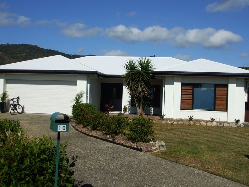 10 Sunbird Close, Port Douglas QLD 4877