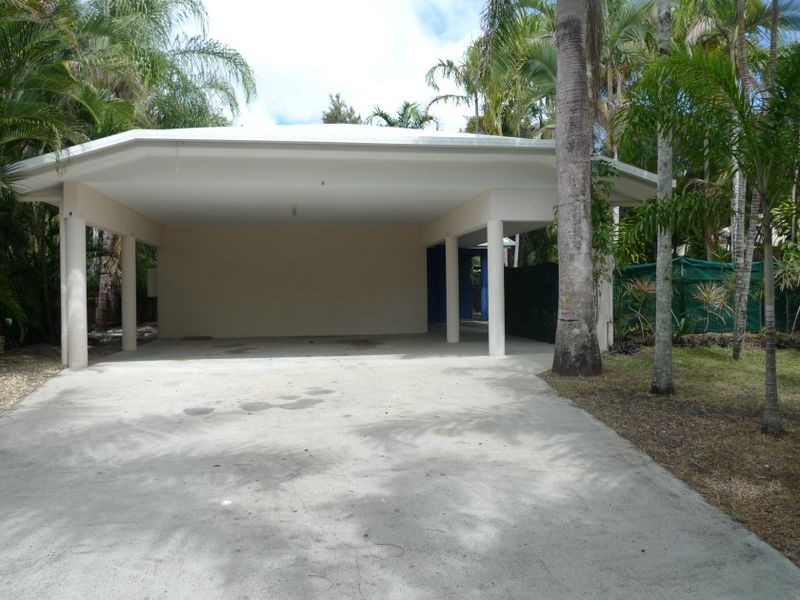 4 Thooleer Close, Cooya Beach QLD 4873