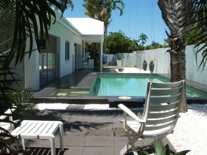 3 Hope Street, Port Douglas QLD 4877