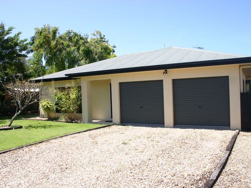 19 Shalom Close, Cooya Beach QLD 4873