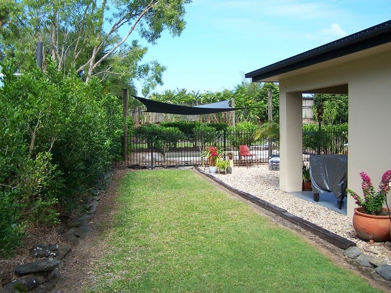 19 Shalom Close, Cooya Beach QLD 4873