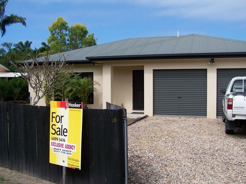 19 Shalom Close, Cooya Beach QLD 4873