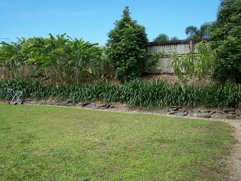19 Shalom Close, Cooya Beach QLD 4873
