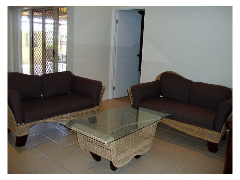 11 Shearwater Street, Port Douglas QLD 4877