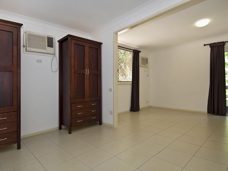 1 Bruce Avenue, Oak Beach QLD 4877