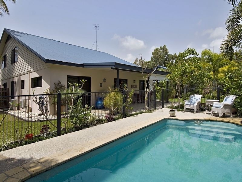 Villa 26 Fronds on Nautilus 33 Nautilus Street, Port Douglas QLD 4877