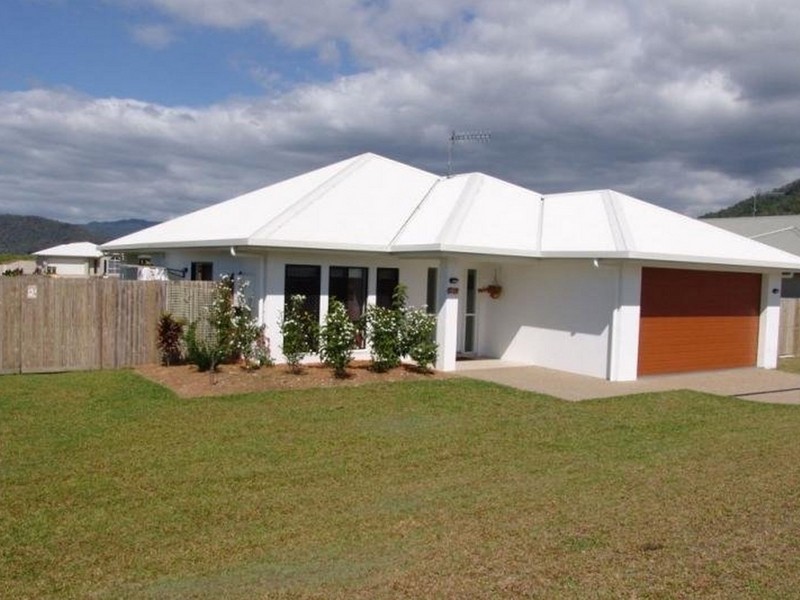 Cooya Beach QLD 4873