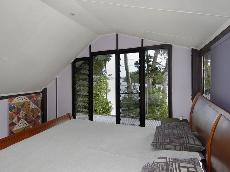 61 Cape Tribulation Road, Daintree QLD 4873