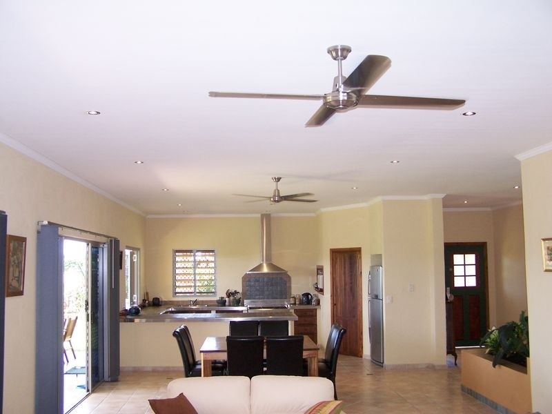 1 Sunbird Close, Port Douglas QLD 4877