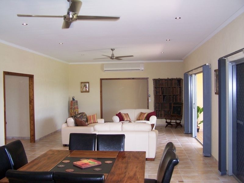 1 Sunbird Close, Port Douglas QLD 4877