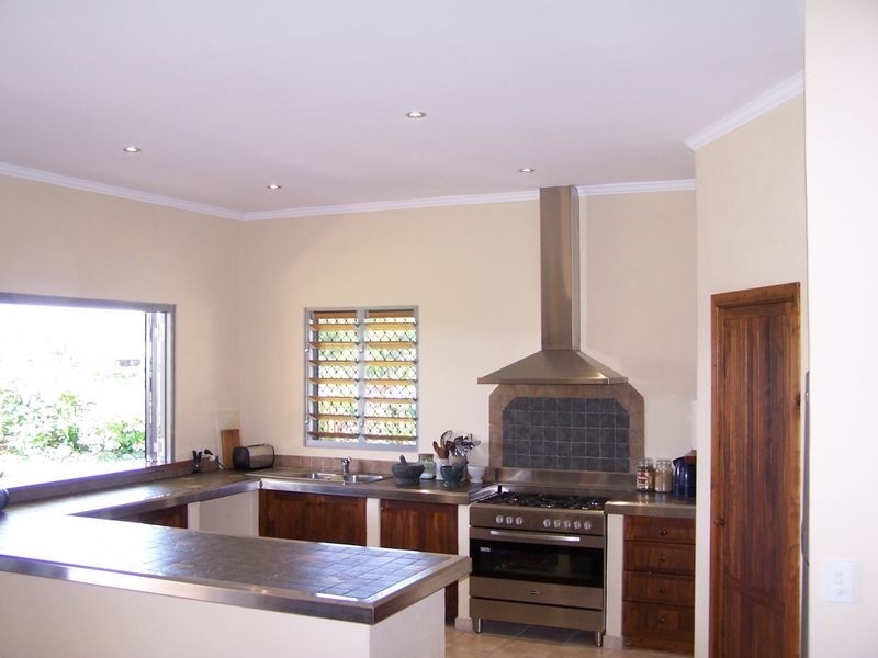 1 Sunbird Close, Port Douglas QLD 4877