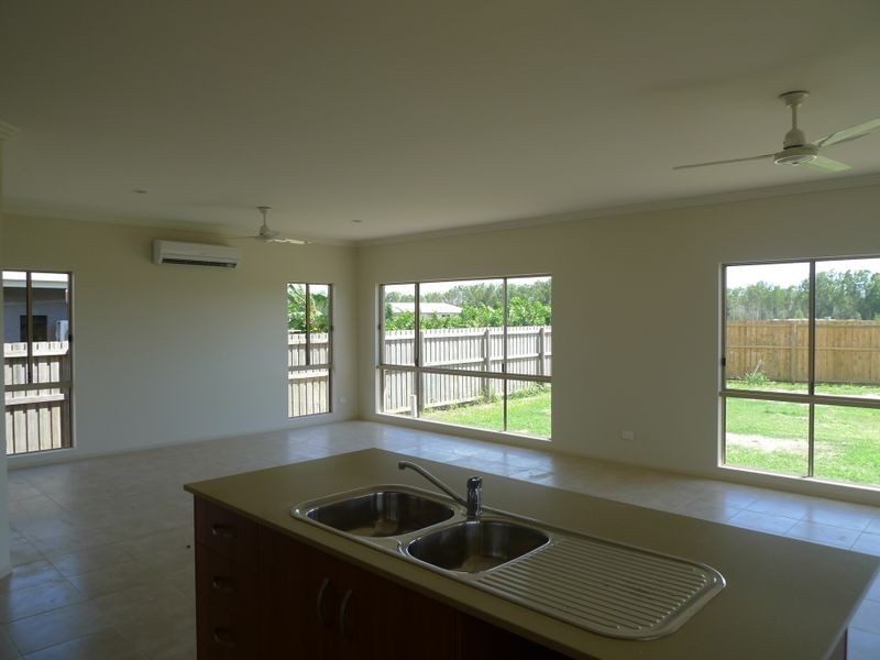 12 Dulku Close, Port Douglas QLD 4877