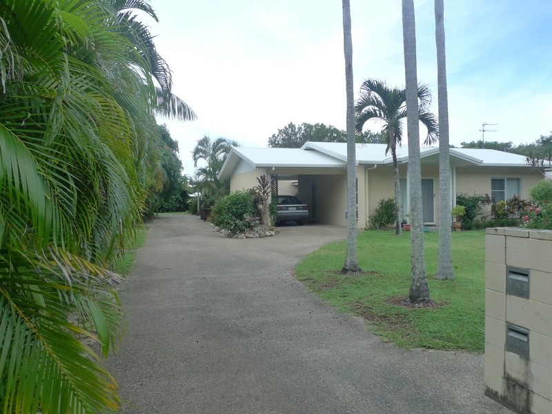 1 & 2/3 Yarun Close, Wonga Beach QLD 4873