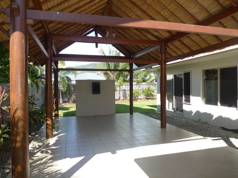4 Sanderling Close, Port Douglas QLD 4877