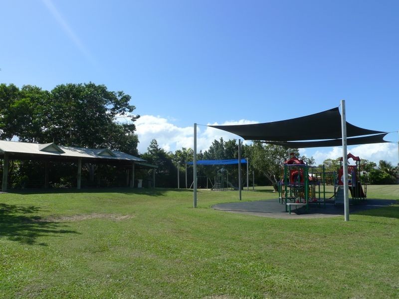4 Sanderling Close, Port Douglas QLD 4877