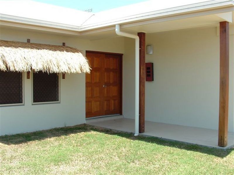 4 Sanderling Close, Port Douglas QLD 4877