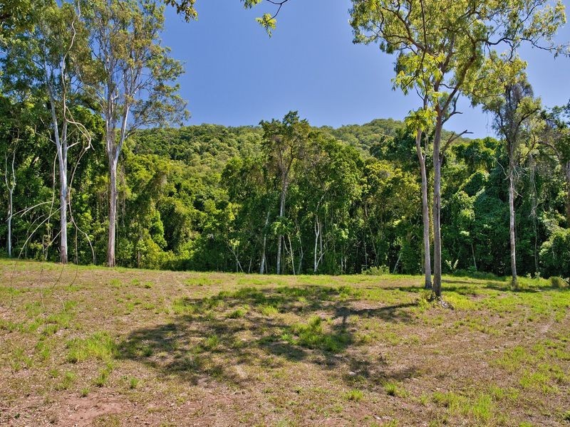 55 McClelland Road  Killaloe, Port Douglas QLD 4877