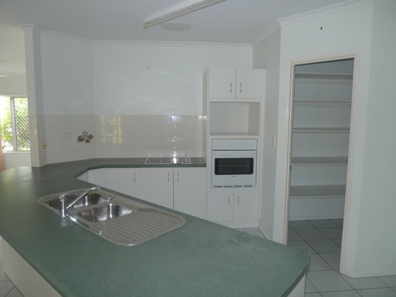 16 Albatross Close, Cooya Beach QLD 4873