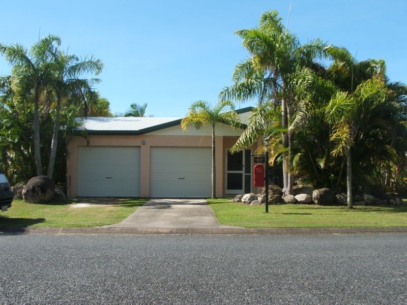 17 Opal Street, Port Douglas QLD 4877