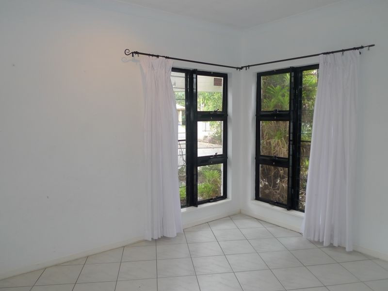 6 Allamanda Street, Cooya Beach QLD 4873