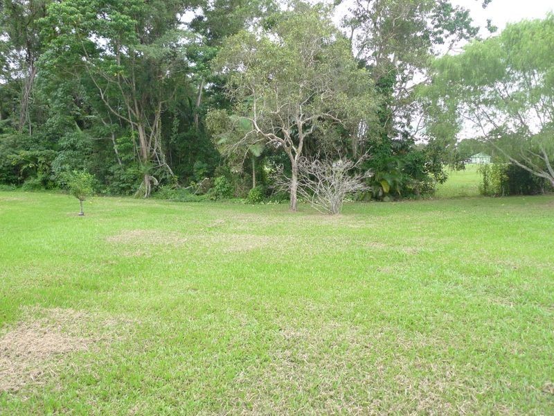 4 Pringle Street, Mossman QLD 4873