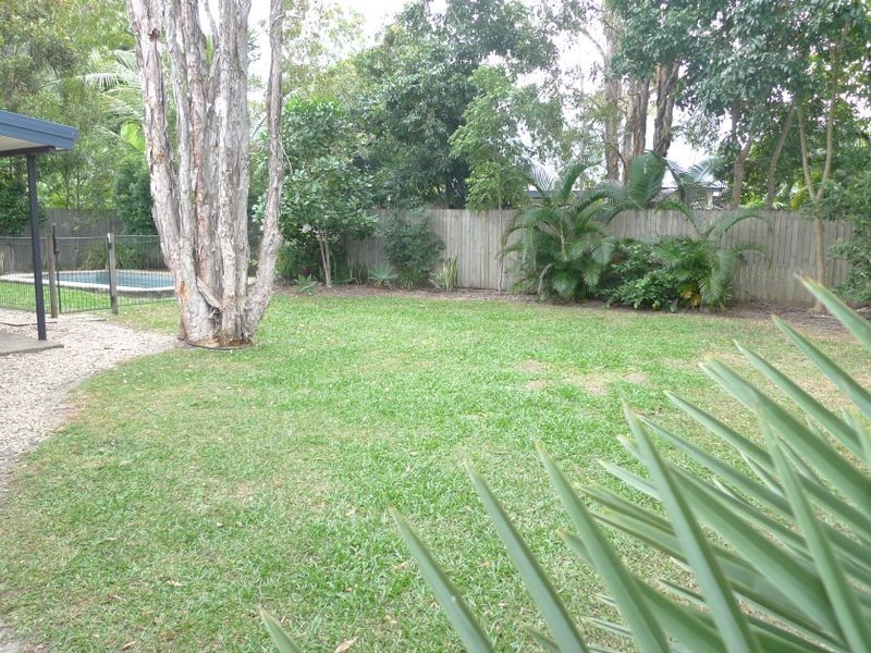 4 Pringle Street, Mossman QLD 4873